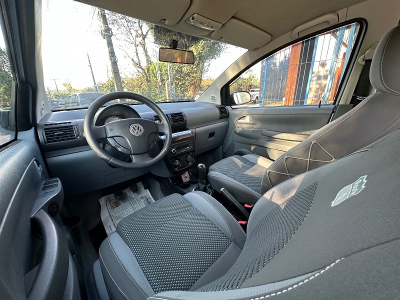 VOLKSWAGEN SPACEFOX 1.6 MI ROUTE 8V /2010 MENEGHINI VEÍCULOS ARROIO DO MEIO / Carros no Vale