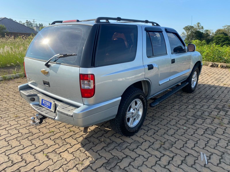 CHEVROLET BLAZER ADVANTAGE /2009 RT 811 VEÍCULOS ARROIO DO MEIO / Carros no Vale