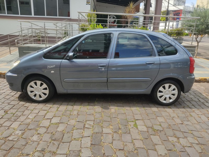CITROEN XSARA PICASSO GLX 1.6 2008/2009 ALTERNATIVA VEÍCULOS LAJEADO / Carros no Vale