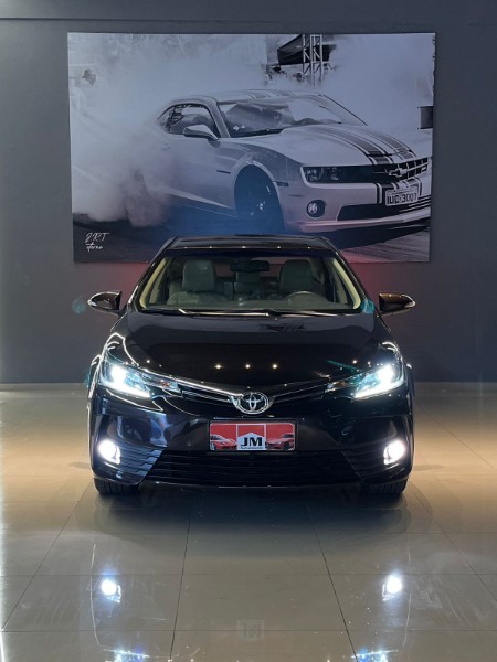 TOYOTA COROLLA 2.0 ALTIS 16V 2017/2018 JM AUTOMÓVEIS VENÂNCIO AIRES / Carros no Vale
