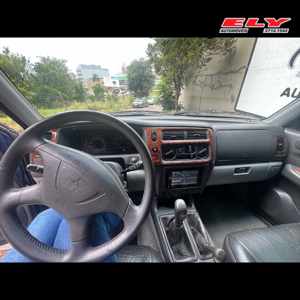 MITSUBISHI PAJERO SPORT 4X4 2.5 TURBO INTERCOOLER 8V 2001/2001 ELY AUTOMÓVEIS LAJEADO / Carros no Vale