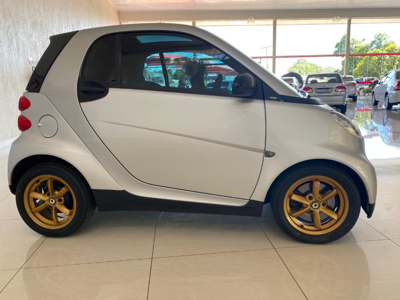 SMART FORTWO SMART FORTWO COUPE 62 TURBO C/ TETO 2012/2012 TONHO AUTOMÓVEIS LAJEADO / Carros no Vale