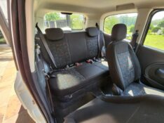 FIAT UNO VIVACE 1.0 2014 2013/2014 TS VEÍCULOS ANTA GORDA / Carros no Vale