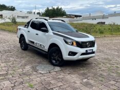 NISSAN FRONTIER 2.3 16V TURBO DIESEL ATTACK CD 4X4 AUTOMÁTICO 2020/2020 BOSCO AUTOMÓVEIS GUAPORÉ / Carros no Vale