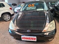 FORD FOCUS SEDAN 2.0 16V 2005/2005 SCHAEFER AUTOMÓVEIS TEUTÔNIA / Carros no Vale
