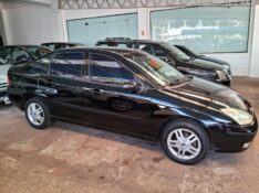 FORD FOCUS SEDAN 2.0 16V 2005/2005 SCHAEFER AUTOMÓVEIS TEUTÔNIA / Carros no Vale