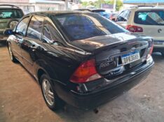 FORD FOCUS SEDAN 2.0 16V 2005/2005 SCHAEFER AUTOMÓVEIS TEUTÔNIA / Carros no Vale