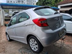 FORD KA 1.0 SE 2015/2015 SCHAEFER AUTOMÓVEIS TEUTÔNIA / Carros no Vale