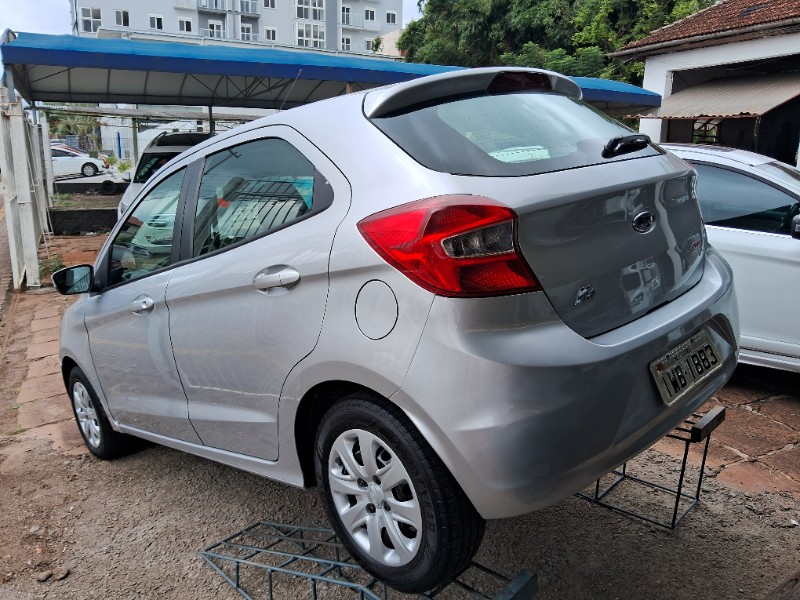 FORD KA 1.0 SE 2015/2015 SCHAEFER AUTOMÓVEIS TEUTÔNIA / Carros no Vale