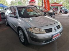 RENAULT MEGANE DYNAMIQUE 1.6 2008/2008 SCHAEFER AUTOMÓVEIS TEUTÔNIA / Carros no Vale