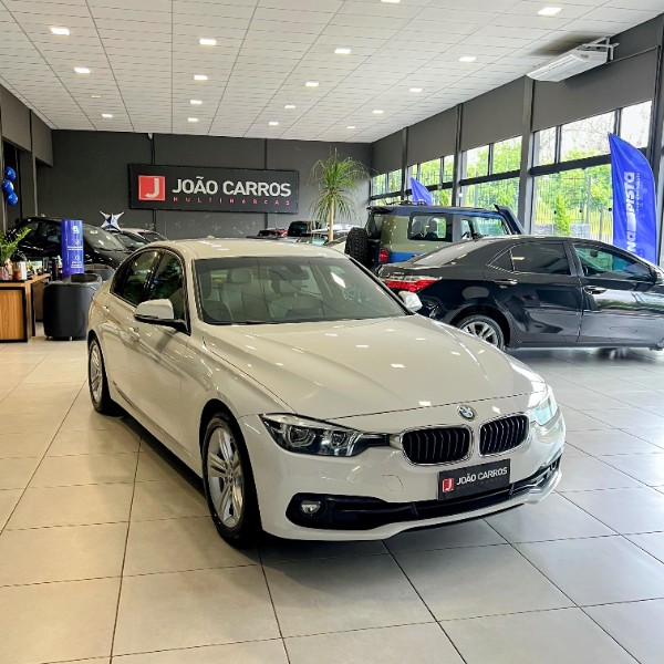 BMW 320i SPORT 2.0 16V TURBO ACTIVE FLEX 2018/2018 JOÃO CARROS MULTIMARCAS GUAPORÉ / Carros no Vale