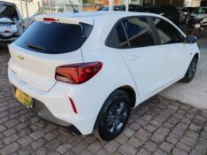CHEVROLET ONIX 1.0 12V /2023 CHIMA VEÍCULOS VENÂNCIO AIRES / Carros no Vale