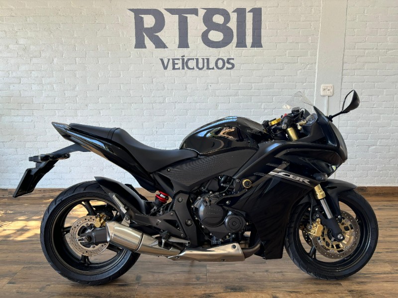 HONDA MOTOS CBR 600 F /2012 RT 811 VEÍCULOS ARROIO DO MEIO / Carros no Vale HONDA MOTOS CBR 600 F /2012 RT 811 VEÍCULOS ARROIO DO MEIO / Carros no Vale