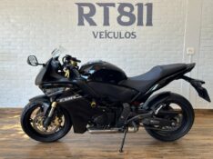 HONDA MOTOS CBR 600 F /2012 RT 811 VEÍCULOS ARROIO DO MEIO / Carros no Vale
