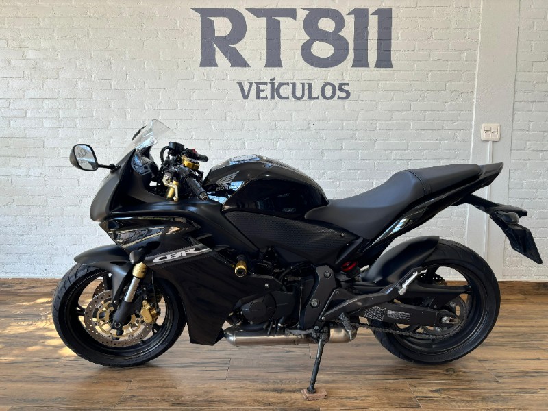 HONDA MOTOS CBR 600 F /2012 RT 811 VEÍCULOS ARROIO DO MEIO / Carros no Vale HONDA MOTOS CBR 600 F /2012 RT 811 VEÍCULOS ARROIO DO MEIO / Carros no Vale
