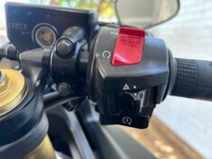 HONDA MOTOS CBR 600 F /2012 RT 811 VEÍCULOS ARROIO DO MEIO / Carros no Vale