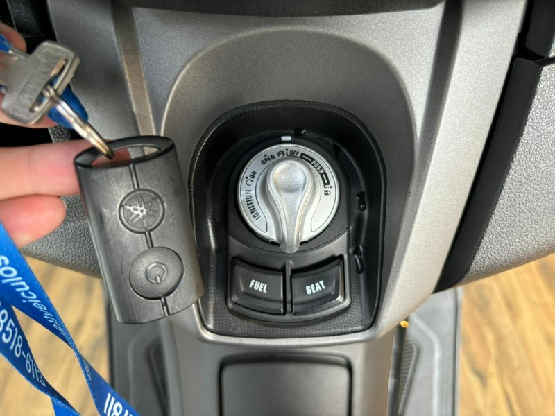 YAMAHA NMAX 160 ABS /2022 RT 811 VEÍCULOS ARROIO DO MEIO / Carros no Vale