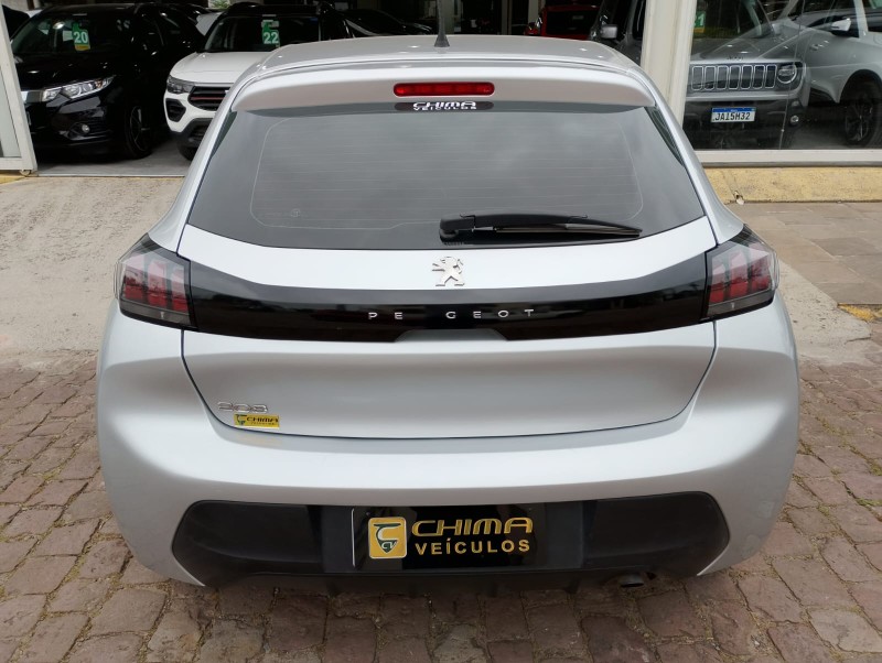 PEUGEOT 208 LIKE /2022 CHIMA VEÍCULOS VENÂNCIO AIRES / Carros no Vale