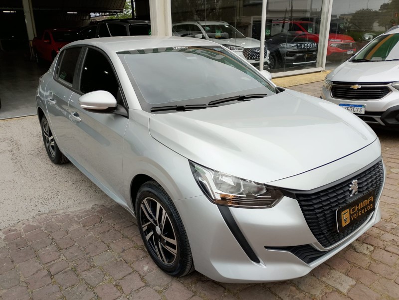 PEUGEOT 208 LIKE /2022 CHIMA VEÍCULOS VENÂNCIO AIRES / Carros no Vale