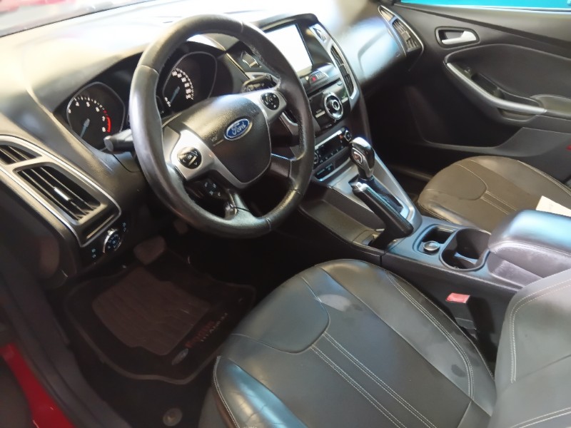 FORD FOCUS TITANIUM 2.0 2015/2015 SCHAEFER AUTOMÓVEIS TEUTÔNIA / Carros no Vale