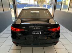 AUDI A4 2.0 TFSI ATTRACTION GASOLINA 4P S TRONIC 2017/2018 FÁBIO BERNARDES PORTO ALEGRE / Carros no Vale