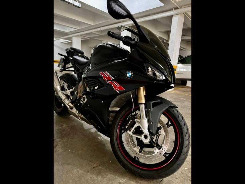 BMW S 1000 RR 2021/2022 FÁBIO BERNARDES PORTO ALEGRE / Carros no Vale