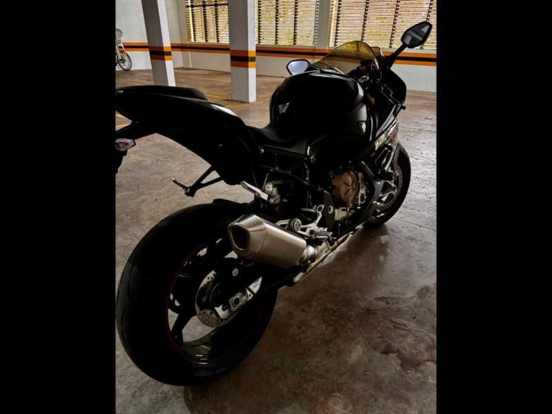 BMW S 1000 RR 2021/2022 FÁBIO BERNARDES PORTO ALEGRE / Carros no Vale