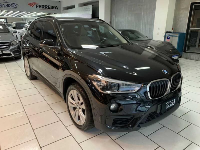 BMW X1 2.0 16V TURBO ACTIVEFLEX SDRIVE20I 4P AUTOMÁTICO 2018/2018 FÁBIO BERNARDES PORTO ALEGRE / Carros no Vale
