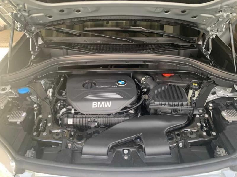 BMW X1 2.0 16V TURBO ACTIVEFLEX SDRIVE20I 4P AUTOMÁTICO 2017/2017 FÁBIO BERNARDES PORTO ALEGRE / Carros no Vale