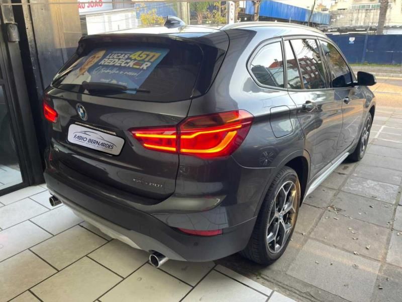BMW X1 2.0 16V TURBO ACTIVEFLEX SDRIVE20I 4P AUTOMÁTICO 2018/2019 FÁBIO BERNARDES PORTO ALEGRE / Carros no Vale