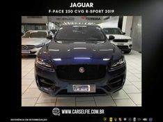 JAGUAR F-PACE 2.0 16V INGENIUM R-SPORT AWD 4P AUTOMÁTICO 2019/2019 FÁBIO BERNARDES PORTO ALEGRE / Carros no Vale