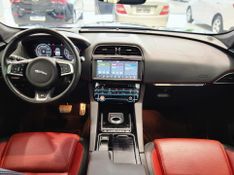 JAGUAR F-PACE 2.0 16V INGENIUM R-SPORT AWD 4P AUTOMÁTICO 2019/2020 FÁBIO BERNARDES PORTO ALEGRE / Carros no Vale