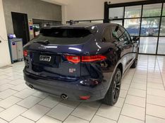 JAGUAR F-PACE 2.0 16V INGENIUM R-SPORT AWD 4P AUTOMÁTICO 2019/2019 FÁBIO BERNARDES PORTO ALEGRE / Carros no Vale