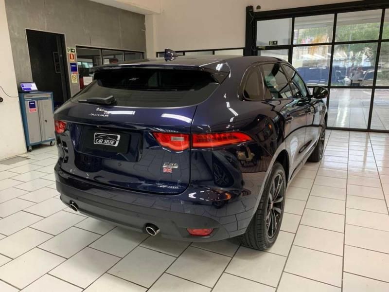 JAGUAR F-PACE 2.0 16V INGENIUM R-SPORT AWD 4P AUTOMÁTICO 2019/2019 FÁBIO BERNARDES PORTO ALEGRE / Carros no Vale