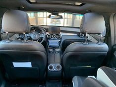 MERCEDES-BENZ GLC 250 2.0 CGI GASOLINA 4MATIC 9G-TRONIC 2015/2016 FÁBIO BERNARDES PORTO ALEGRE / Carros no Vale