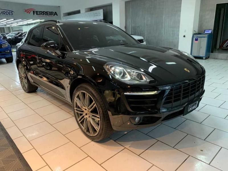PORSCHE MACAN 2.0 16V GASOLINA 4P AUTOMÁTICO 2014/2015 FÁBIO BERNARDES PORTO ALEGRE / Carros no Vale