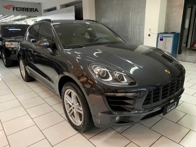 PORSCHE MACAN 2.0 16V GASOLINA 4P AUTOMÁTICO 2018/2018 FÁBIO BERNARDES PORTO ALEGRE / Carros no Vale