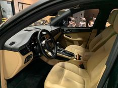 PORSCHE MACAN 2.0 16V GASOLINA 4P AUTOMÁTICO 2018/2018 FÁBIO BERNARDES PORTO ALEGRE / Carros no Vale