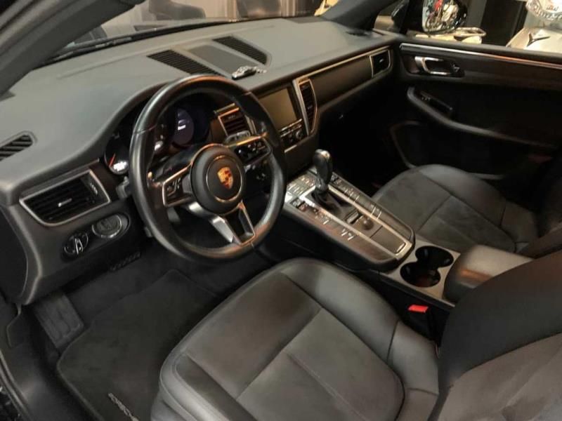 PORSCHE MACAN 2.0 16V GASOLINA 4P AUTOMÁTICO 2014/2015 FÁBIO BERNARDES PORTO ALEGRE / Carros no Vale
