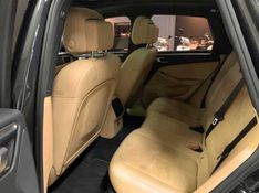PORSCHE MACAN 2.0 16V GASOLINA 4P AUTOMÁTICO 2018/2018 FÁBIO BERNARDES PORTO ALEGRE / Carros no Vale