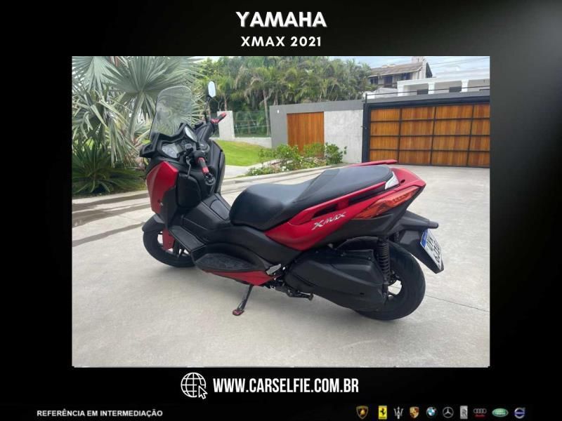 YAMAHA XMAX ABS 2020/2021 FÁBIO BERNARDES PORTO ALEGRE / Carros no Vale