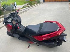 YAMAHA XMAX ABS 2020/2021 FÁBIO BERNARDES PORTO ALEGRE / Carros no Vale