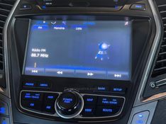 HYUNDAI SANTA FÉ 3.3 MPFI 4X4 7 LUGARES V6 270CV 2013/2014 GRIFFCAR MULTIMARCAS DOIS IRMÃOS / Carros no Vale