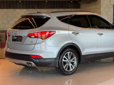 HYUNDAI SANTA FÉ 3.3 MPFI 4X4 7 LUGARES V6 270CV 2013/2014 GRIFFCAR MULTIMARCAS DOIS IRMÃOS / Carros no Vale
