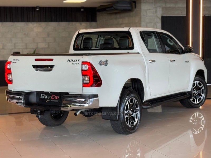 TOYOTA HILUX 2.8 SRX PLUS 4X4 CD TURBO 2020/2021 GRIFFCAR MULTIMARCAS DOIS IRMÃOS / Carros no Vale