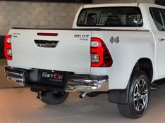 TOYOTA HILUX 2.8 SRX PLUS 4X4 CD TURBO 2020/2021 GRIFFCAR MULTIMARCAS DOIS IRMÃOS / Carros no Vale