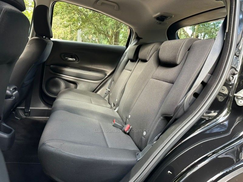 HONDA HR-V 1.8 16V EX 2016/2017 KASPER VEÍCULOS DOIS IRMÃOS / Carros no Vale