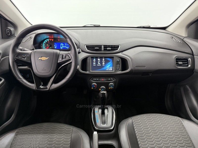 CHEVROLET ONIX 1.4 MPFI LTZ 8V 2018/2018 FOCAR VEÍCULOS CAXIAS DO SUL / Carros no Vale