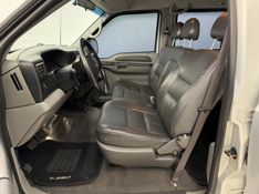 FORD F-250 4.2 XLT 4X2 CD TURBO INTERCOOLER 2005/2005 FOCAR VEÍCULOS CAXIAS DO SUL / Carros no Vale