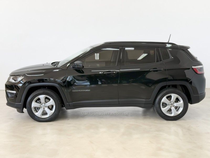 JEEP COMPASS 2.0 16V SPORT 2017/2018 FOCAR VEÍCULOS CAXIAS DO SUL / Carros no Vale